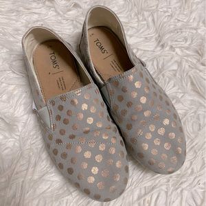 Toms metallic flats